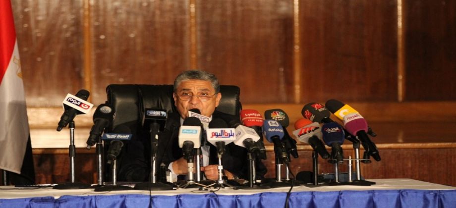وزير الكهرباء : لو سعر الدولار انخفض هنقلل الأسعار 1 %D9%88%D8%B2%D9%8A%D8%B1