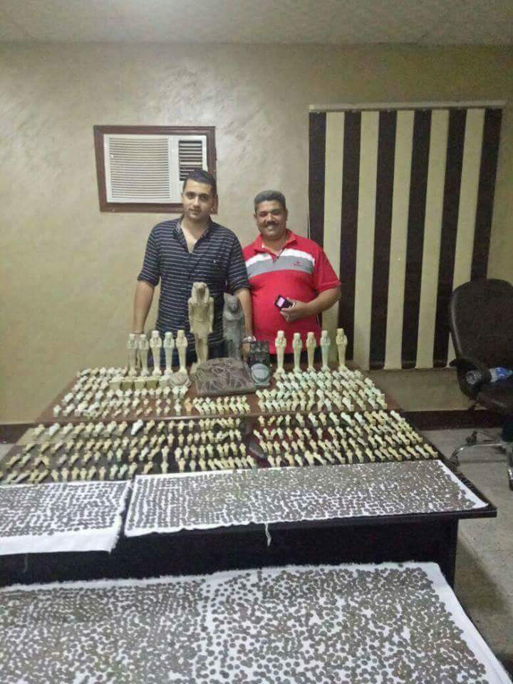 تفاصيل ضبط تشكيل عصابي بحوزته 5511 قطعة أثار بههيا 5 تفاصيل ضبط تشكيل عصابي بحوزته 5511 قطعة أثار بههيا1