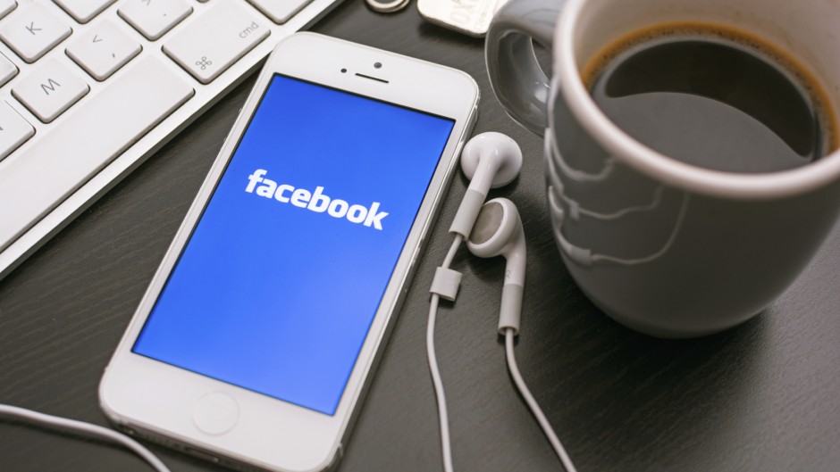 فيسبوك يوفر خاصية «Find Wi-Fi»لمستخدميه .. مجانًا 10 فيسبوك يوفر خاصية «Find Wi Fi»لمستخدميه .. مجانًا