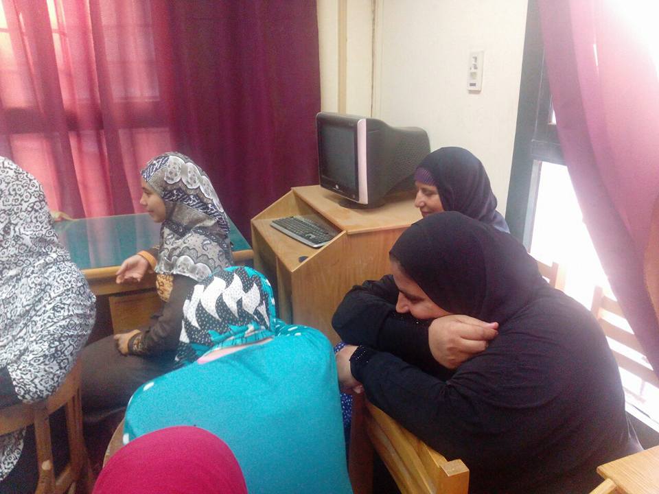 تنفيذ مشروع محو الأمية بمركز شباب «الصويني» بديرب نجم 3 تنفيذ مشروع محو الأمية بمركز شباب «الصويني» بديرب نجم 2