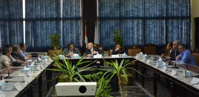 رئاسة جامعة الزقازيق تناقش إنشاء مستشفى الطوارئ 1 جامعة