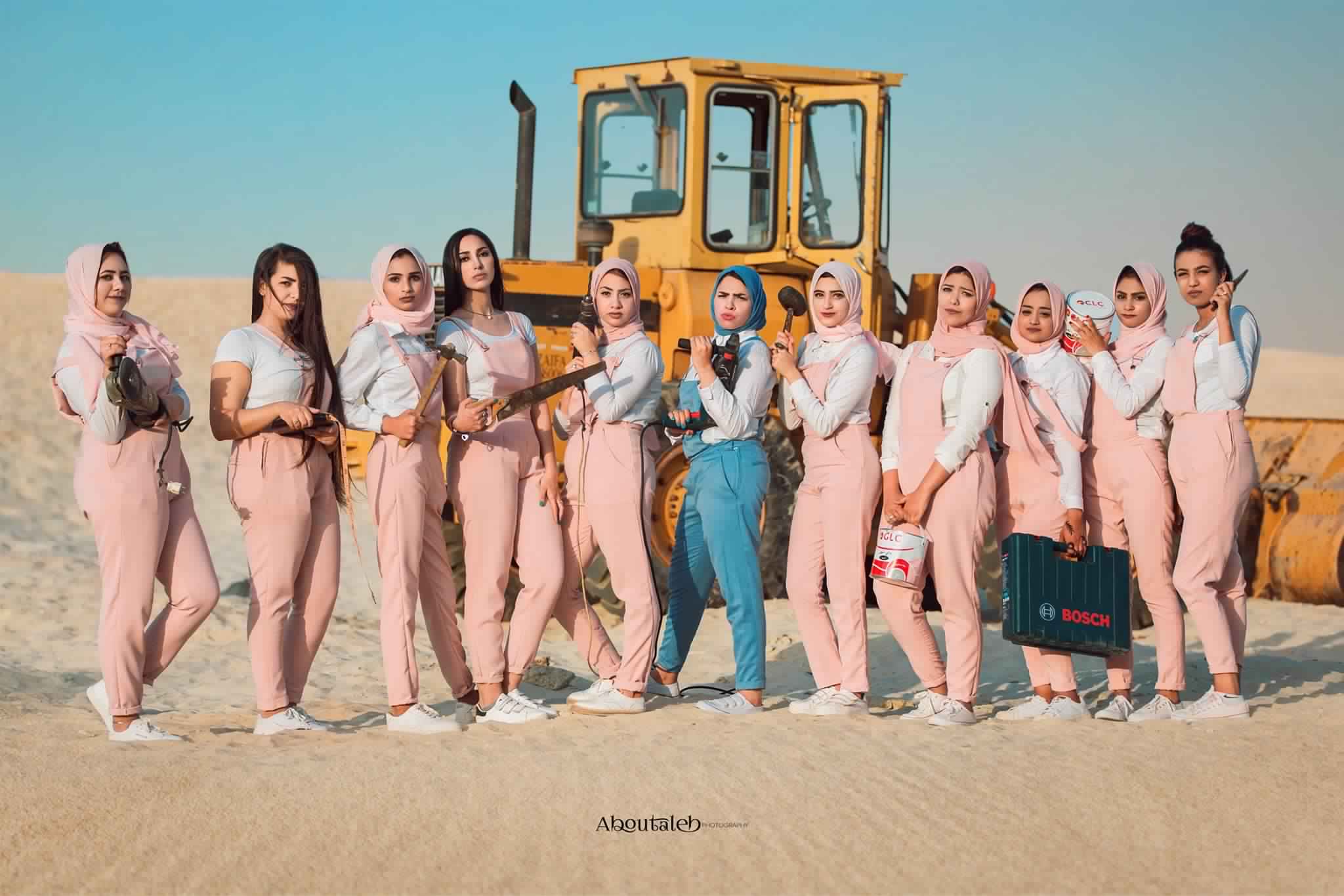 صور مثيرة لبنات كلية الهندسة تشعل مواقع التواصل1