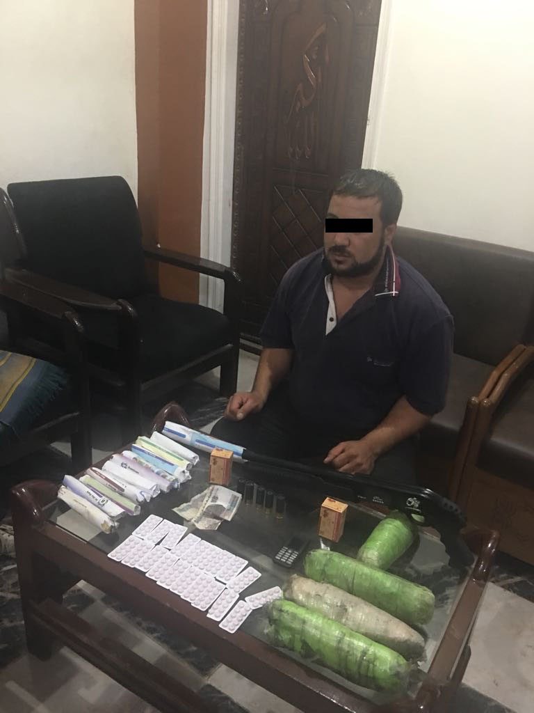 ضبط عاطل بحوزته 5 كيلو بانجو و٢٠٠ قرص ترامادول بأبوحماد 1 عاطل وابوحماد