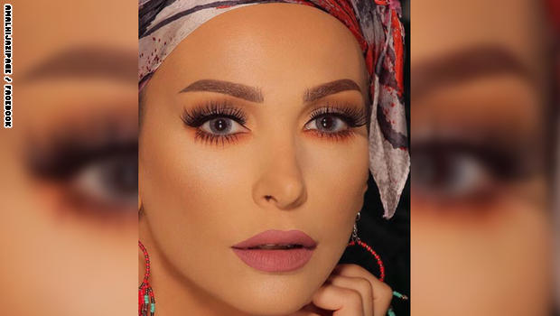 أمل حجازي تلجأ للقضاء بسبب حجابها 1 %D8%A3%D9%85%D9%84 %D8%AD%D8%AC%D8%A7%D8%B2%D9%8A %D8%AA%D9%84%D8%AC%D8%A3 %D9%84%D9%84%D9%82%D8%B6%D8%A7%D8%A1 %D8%A8%D8%B3%D8%A8%D8%A8 %D8%AD%D8%AC%D8%A7%D8%A8%D9%87%D8%A7