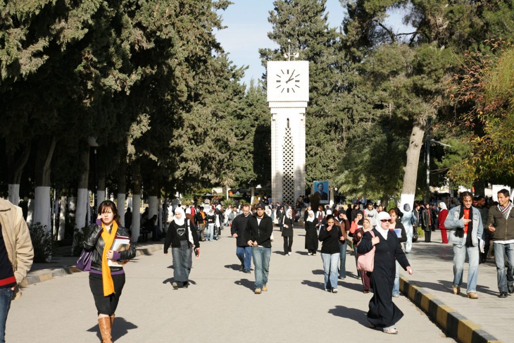 %D8%B9%D9%84%D9%89 %D9%86%D9%87%D8%AC %D9%85%D8%AF%D8%B1%D8%B3%D8%A9 %D8%B9%D8%A7%D8%B4%D9%88%D8%B1 .. %D8%B1%D8%A6%D9%8A%D8%B3 %D8%AC%D8%A7%D9%85%D8%B9%D8%A9 %D9%8A%D9%8F%D9%84%D8%B2%D9%85 %D8%A7%D9%84%D8%B7%D9%84%D8%A7%D8%A8 %D8%A8%D8%B9%D8%AF%D9%85 %D8%A7%D9%84%D8%B4%D8%B1%D8%A7%D8%A1 %D8%AE%D8%A7%D8%B1%D8%AC %C2%AB%D8%A7%D9%84%D9%83%D8%A7%D9%86%D8%AA%D9%8A%D9%86%C2%BB