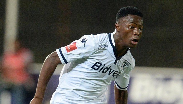 لاعب إفريقي جديد في الطريق للأهلي .. تعرف عليه 4 4%D9%84%D8%A7%D8%B9%D8%A8 %D8%A5%D9%81%D8%B1%D9%8A%D9%82%D9%8A %D8%AC%D8%AF%D9%8A%D8%AF %D9%81%D9%8A %D8%A7%D9%84%D8%B7%D8%B1%D9%8A%D9%82 %D9%84%D9%84%D8%A3%D9%87%D9%84%D9%8A .. %D8%AA%D8%B9%D8%B1%D9%81 %D8%B9%D9%84%D9%8A%D9%87