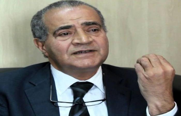 وزير التموين للمصريين : بدل ما تشتغل 8 ساعات خليهم 10 استحملوا شوية 1 medium 2017 03 30 a20667566e