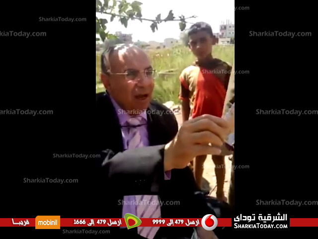 ثورة غضب بين أهالي قرية بأبوحماد بسبب إهانة مبروك عطية لهم بمقولة: «بيغمسوا الهوا بالناموس» 1 ثورة غضب بين أهالي قرية بأبوحماد بسبب إهانة مبروك عطية لهم بمقولة