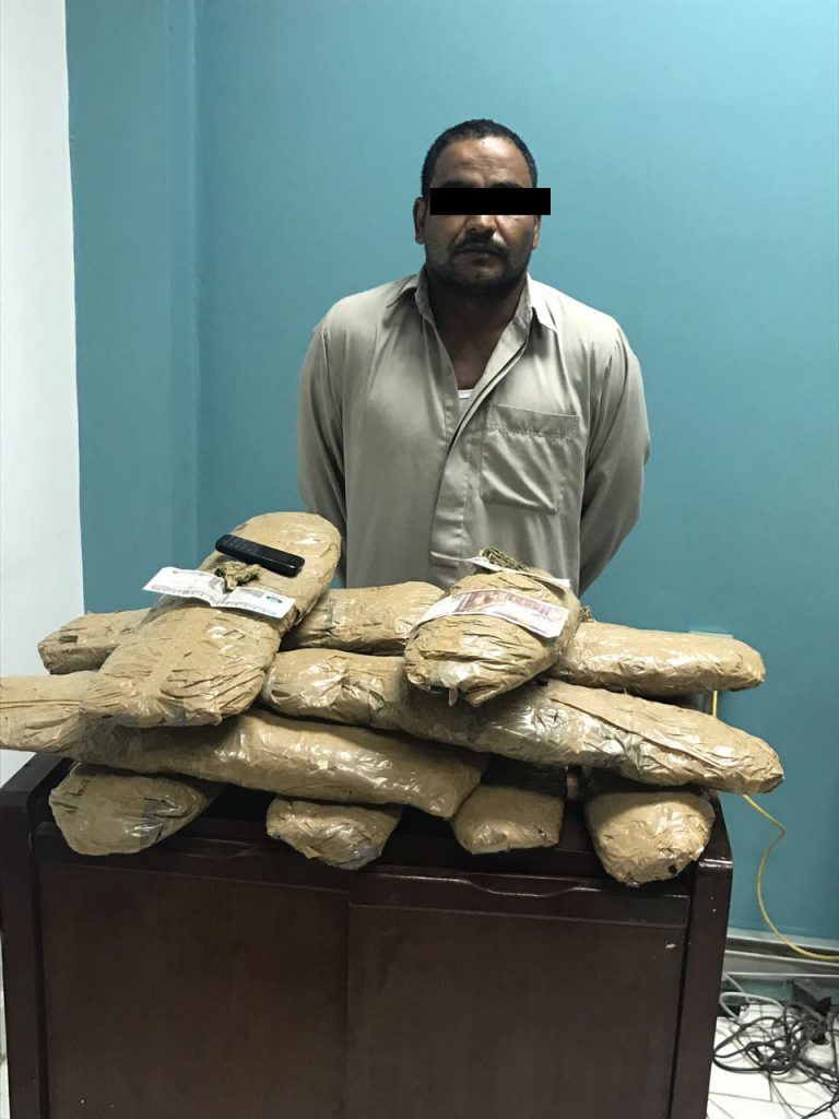 ضبط مسجل خطر بحوزته 25 كيلو بانجو بفاقوس 1 ر