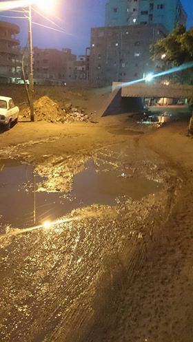 كارثة تراكم مياه الصرف الصحي بنفق حي المهندسين بالزقازيق 1 كارثة تراكم مياه الصرف الصحي بنفق حي المهندسين بالزقازيق 2