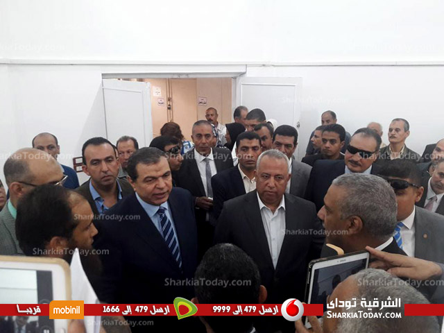وزير القوى العاملة يفتتح معمل الحاسب الآلي بمركز التدريب المهني بالزقازيق 2 وزير القوى العاملة يفتتح معمل الحاسب الآلي بمركز التدريب المهني بالزقازيق44