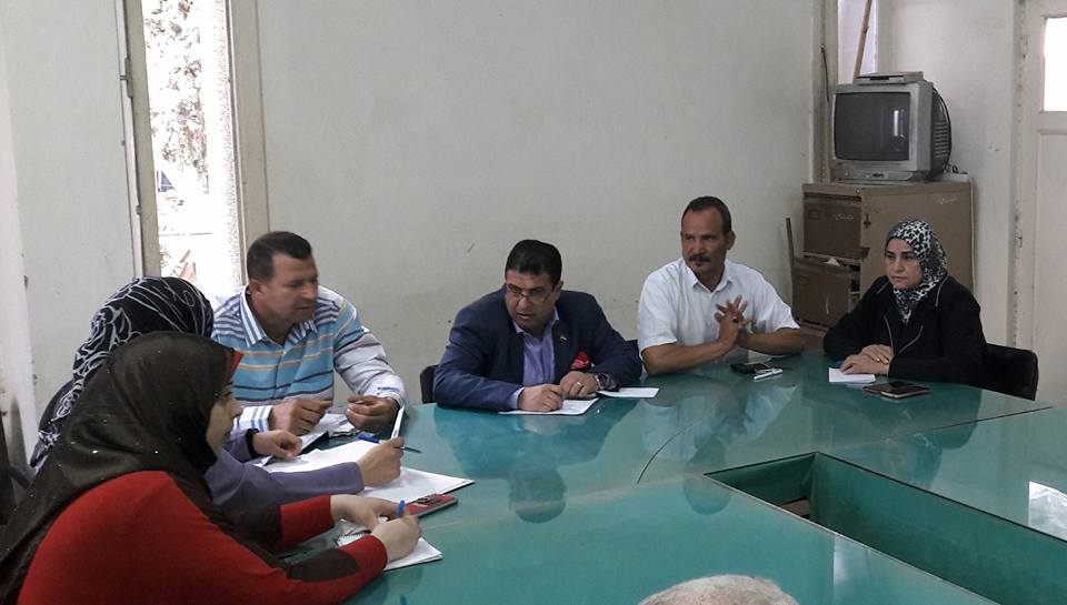 رئيس مركز مدينة فاقوس يعقد لقاء مع المواطنين 1 رئيس مركز مدينة فاقوس يعقد لقاء مع المواطنين 1