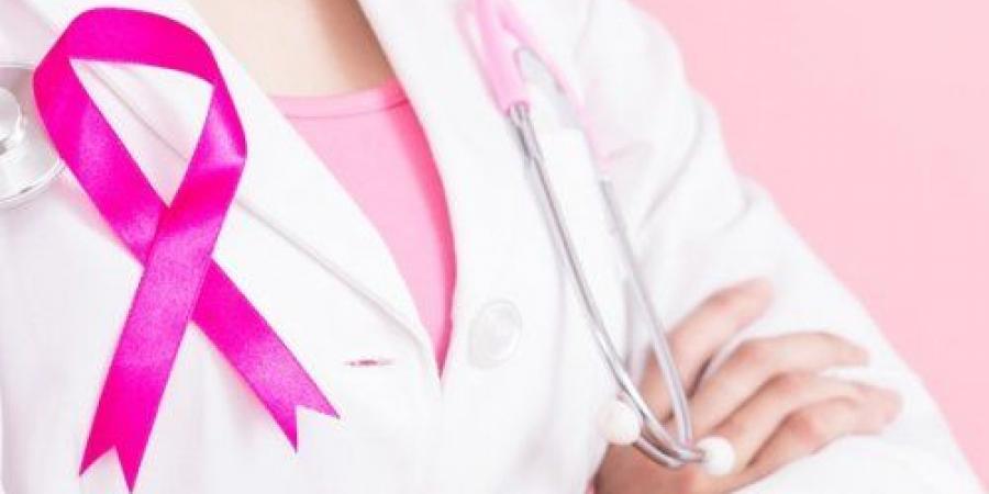 أعراض سرطان الثدى المبكرة.. تعرفى عليها 1 سرطان الثدي