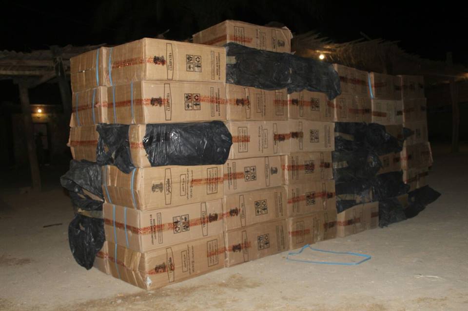 ضبط 43 مهاجرا غير شرعي و 2500 قاروصة سجائر مسرطنة على الحدود الغربية 2 ضبط 43 مهاجرا غير شرعي و 2500 قاروصة سجائر مسرطنة على الحدود الغربية 2