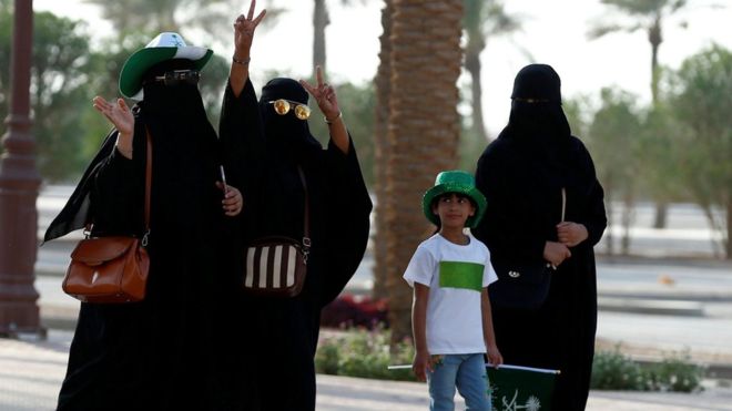 بعد السماح بقيادة السيارة.. قرار جديد من السعودية بشأن السيدات 1 %D8%A8%D8%B9%D8%AF %D9%82%D9%8A%D8%A7%D8%AF%D8%A9 %D8%A7%D9%84%D8%B3%D9%8A%D8%A7%D8%B1%D8%A9.. %D9%82%D8%B1%D8%A7%D8%B1 %D8%AC%D8%AF%D9%8A%D8%AF %D9%85%D9%86 %D8%A7%D9%84%D8%B3%D8%B9%D9%88%D8%AF%D9%8A%D8%A9 %D8%A8%D8%B4%D8%A3%D9%86 %D8%A7%D9%84%D8%B3%D9%8A%D8%AF%D8%A7%D8%AA