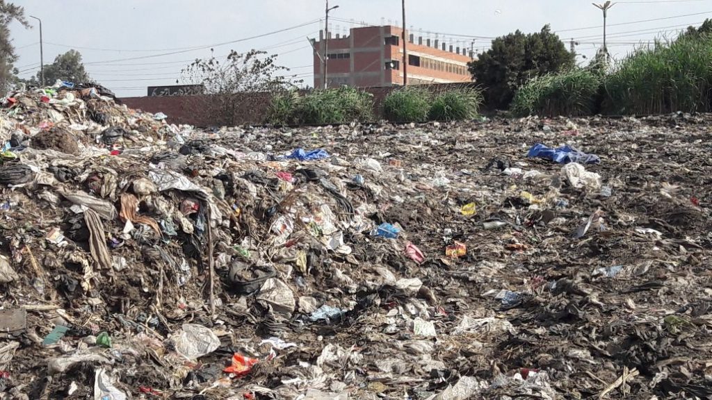 الشرقية» تشن حملة لتفقد مقالب القمامة بالمراكز