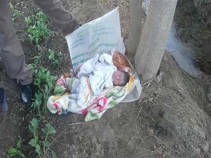 جثة طفل «مات من الجوع والبرد» بعد أن عُثر عليه في مصرف بالشرقية