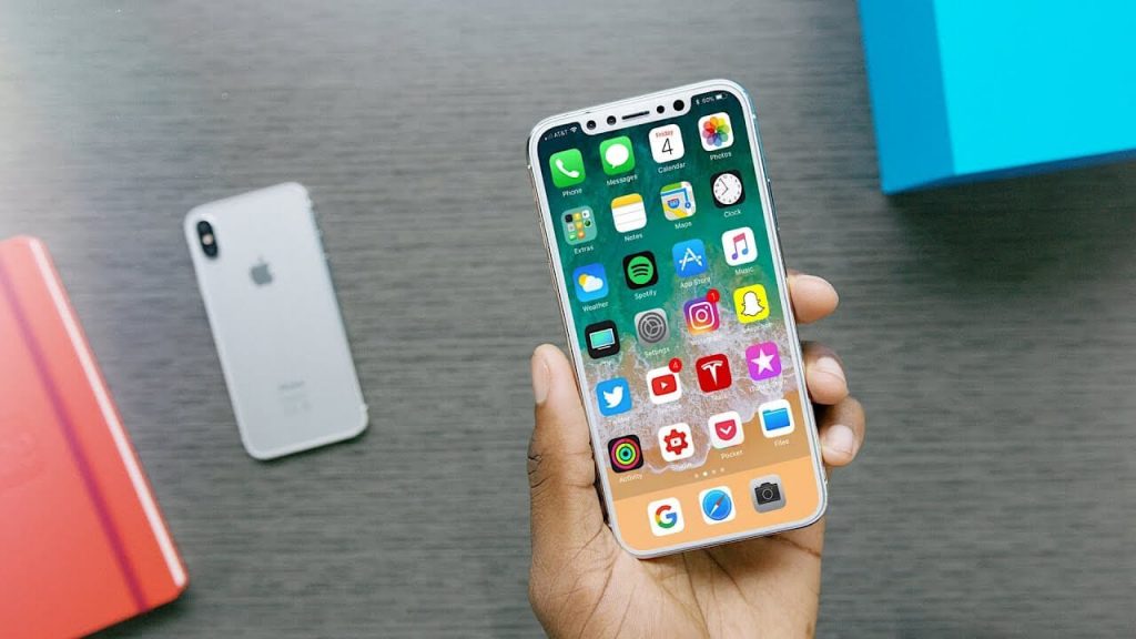 عملاء إتصالات الإمارات يمكنهم الحصول على iPhone X و آيفون 8 مجانا