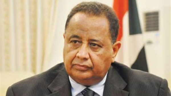 وزير الخارجية السوداني يكشف حقيقة إغلاق المعابر مع مصر 14 وزيرة الخارجية السوداني