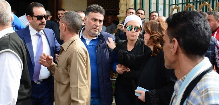 نجوم الفن يشيعون جنازة والدة تامر حبيب 1 %D9%86%D8%AC%D9%88%D9%85 %D8%A7%D9%84%D9%81%D9%86 %D9%8A%D8%B4%D9%8A%D8%B9%D9%88%D9%86 %D8%AC%D9%86%D8%A7%D8%B2%D8%A9 %D9%88%D8%A7%D9%84%D8%AF%D8%A9 %D8%AA%D8%A7%D9%85%D8%B1 %D8%AD%D8%A8%D9%8A%D8%A8 1