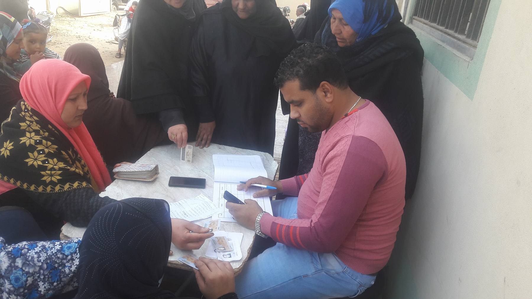 قافلة طبية للكشف المبكر عن سرطان الثدي بفاقوس 1 28310328 1946158275413909 1233147506 o