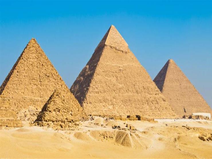 عالم أمريكي يتوصل إلى سر تكنولوجيا بناء الأهرام الثلاثة