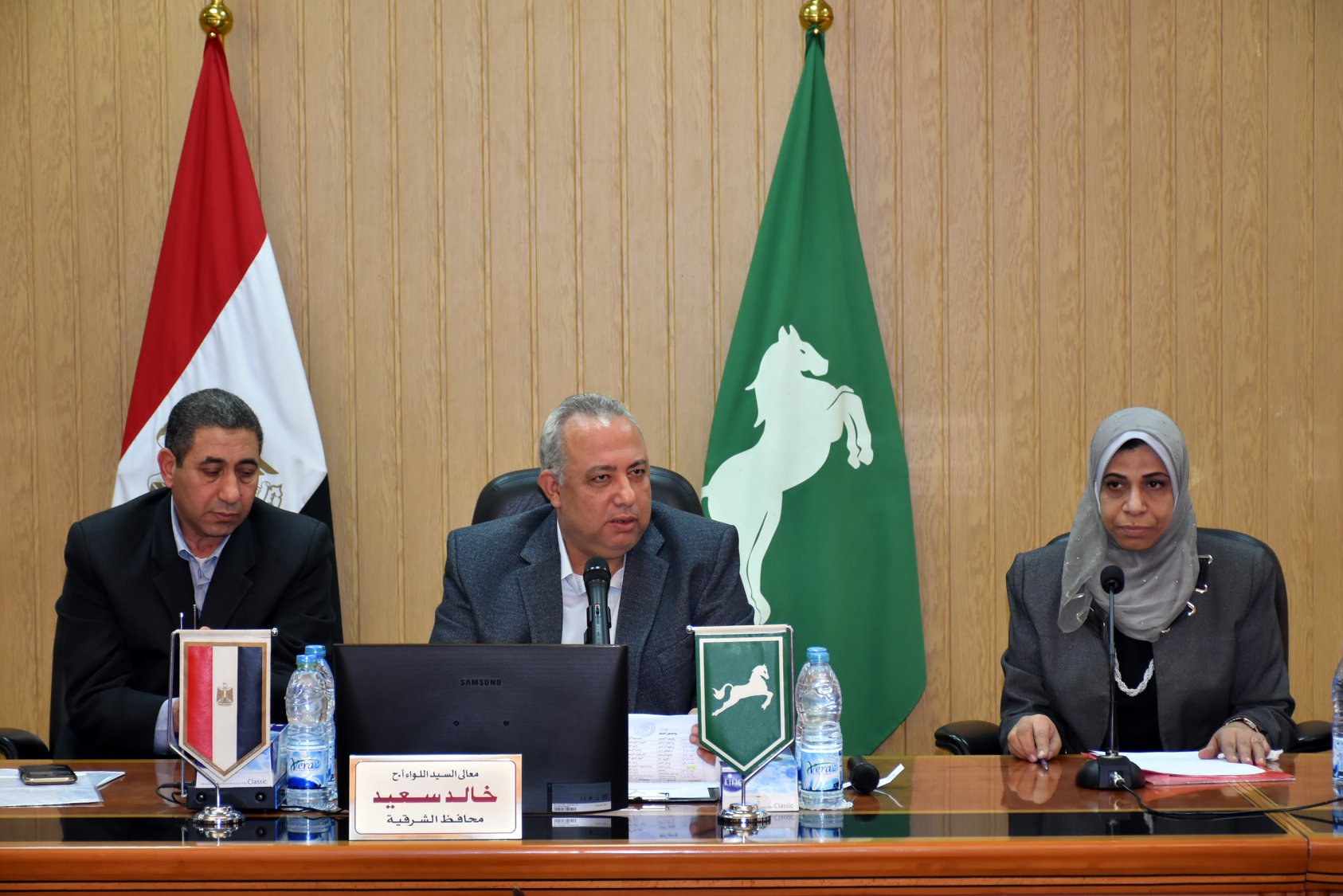 محافظ الشرقية يشهد إجراءات القرعة لإختيار المشرفين على حج الجمعيات الأهلية
