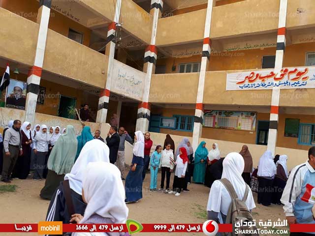 معهد فتيات الصوة بأبوحماد ينظم «يوم للأزهر في حب مصر» لدعم الجيش والشرطة 2 777777