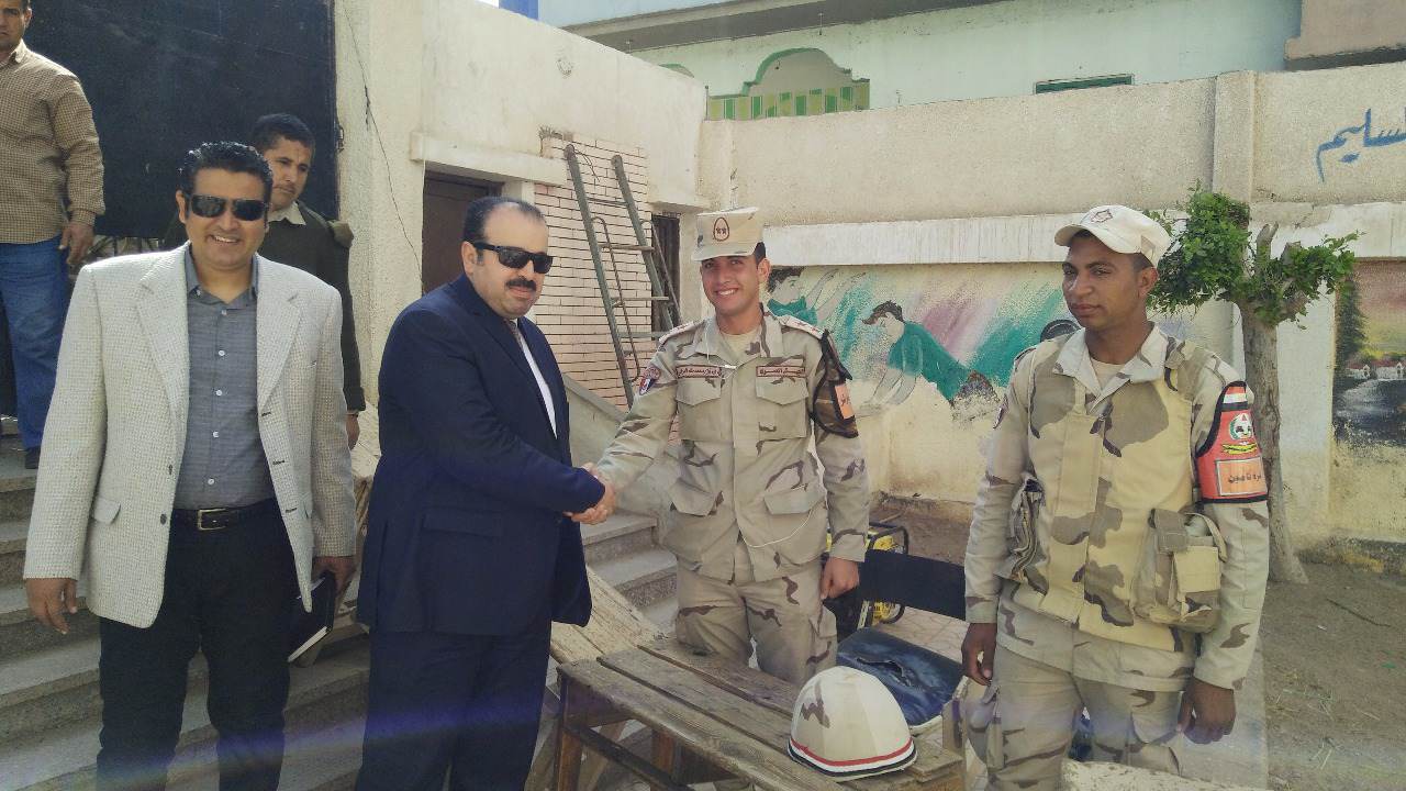 وكيل وزارة الصحة بالشرقية يدلي بصوته في انتخابات الرئاسة المصرية 1