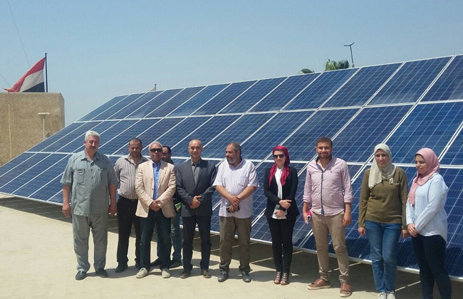 الإسكان افتتاح محطة للطاقة الشمسية بالصالحية الجديدة