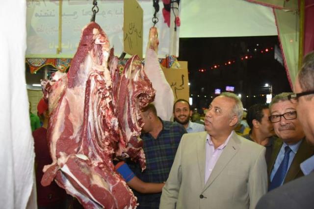 تخفيض كيلو اللحوم البلدي إلى 100 جنيه في معرض أهلاً رمضان بالزقازيق