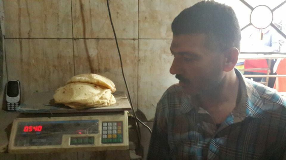 تفتيش على المخابز البلدية بالزقازيق