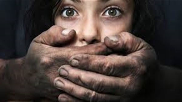 ضبط 5 متهمين بخطف سيدة والاعتداء عليها وتصويرها عارية بكفر صقر 10 خطف سيدة بكفر صقر