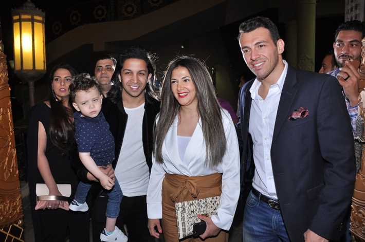 عقد قران شيماء سيف بحضور يحي الفخراني وأشرف زكي وبعض الفنانين 7 عقد قران شيماء سيف بحضور يحي الفخراني وأشرف زكي وبعض الفنانين
