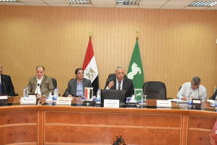 محافظ الشرقية: غرامة ألف جنيه لمن يهدر المياه 1 محافظ الشرقية