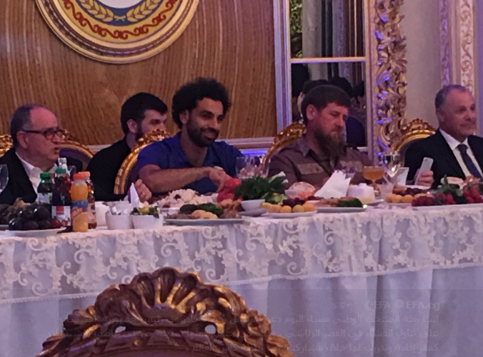 رئيس الشيشان يدعو بعثة منتخب مصر للعشاء