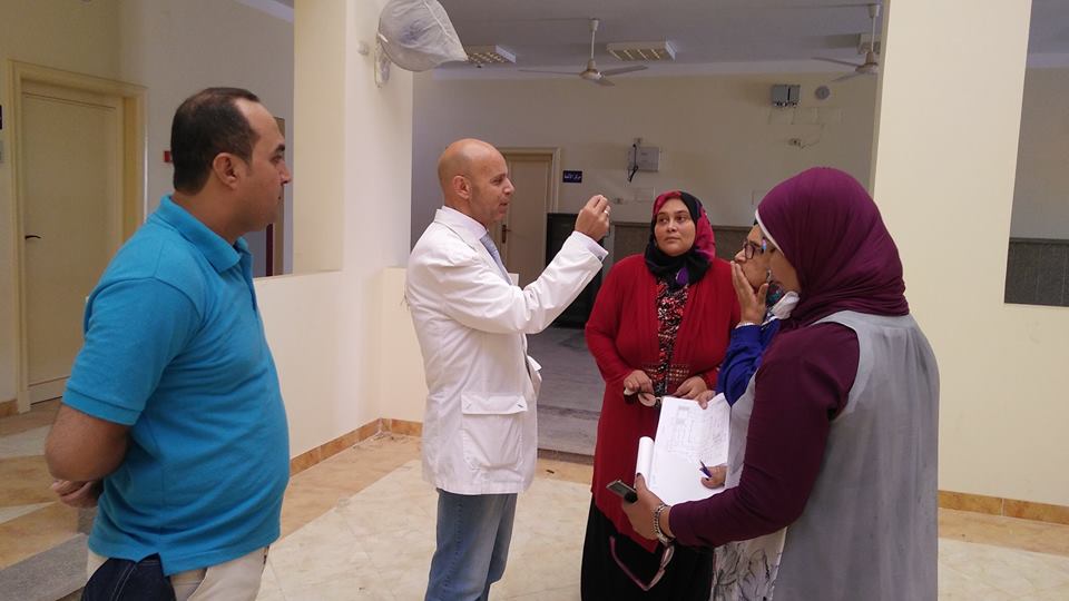 وكيل صحة الشرقية يتفقد مركز طب الأسرة بالعاشر من رمضان 1 وكيل صحة الشرقية يتفقد مركز طب الأسرة بالعاشر من رمضان