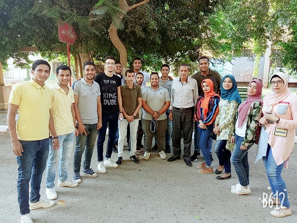 طلاب كلية الزراعة الزقازيق