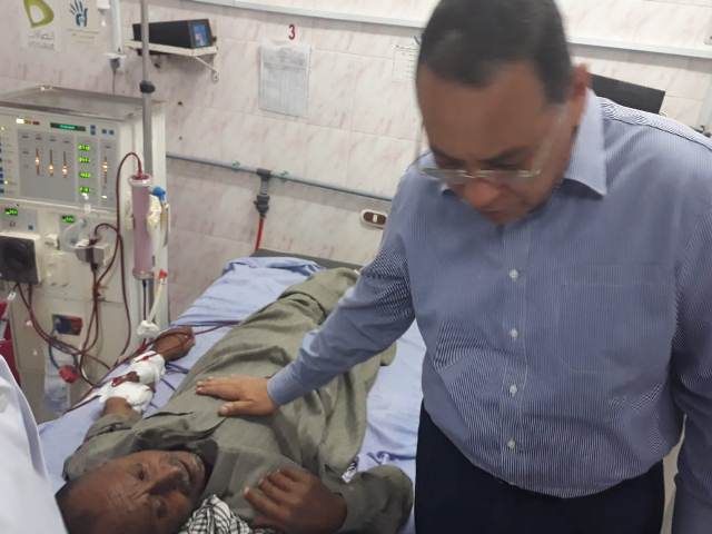 محافظ الشرقية يفاجئ مستشفى الحسينية بالزيارة بعد شكوى الأهالى  
