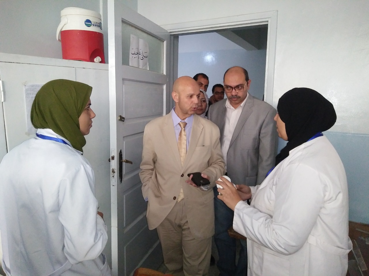 وكيل صحة الشرقية يرصد سلبيات مستشفى كفر صقر