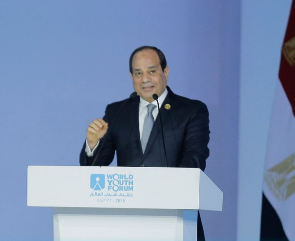 الرئيس السيسي يأمر بتوفير الرعاية لمسنة بلا ماوى 6 السيسي