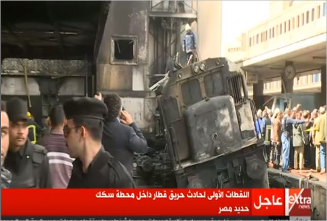 الأولى لحادث حريق قطار داخل محطة مصر