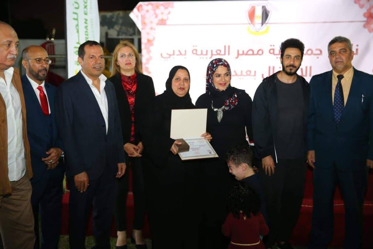 نادي جمهورية مصر العربيه يكرم أمهات الجالية المصرية بدبي
