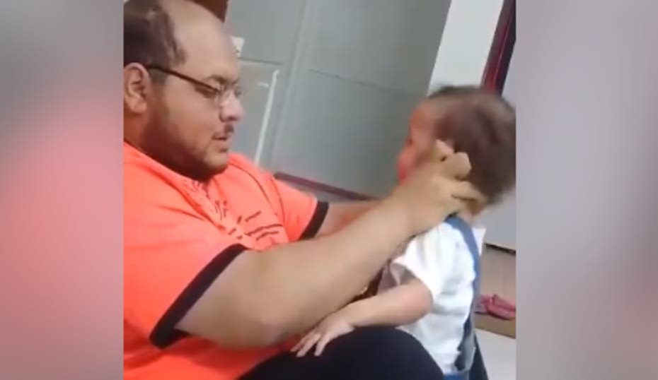 السعودية تُلقي القبض على صاحب فيديو تعذيب الطفلة 1 السعودية