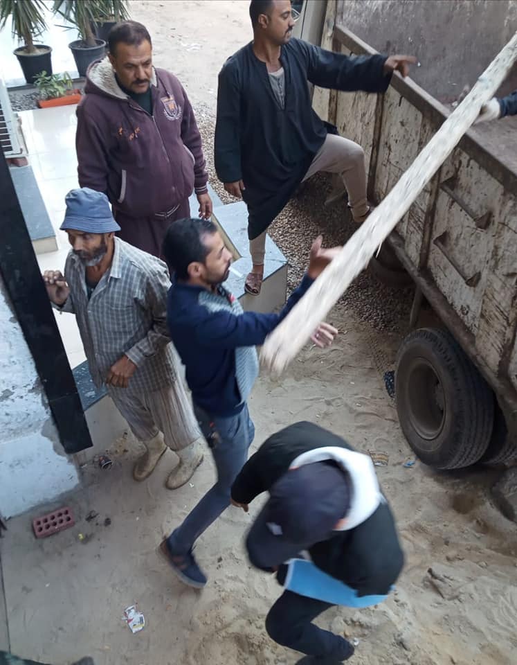 إيقاف أعمال مبنى مخالف في منطقة فلل الجامعة بالزقازيق 4 إيقاف أعمال مبنى مخالف في منطقة فلل الجامعة بالزقازيق