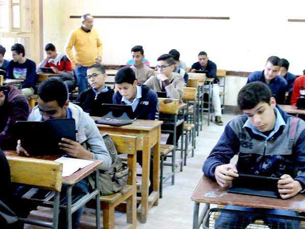 جدول امتحانات الصف الأول الثانوي 2020 الترم الأول 1 امتحانات الصفين الأول والثاني الثانوي