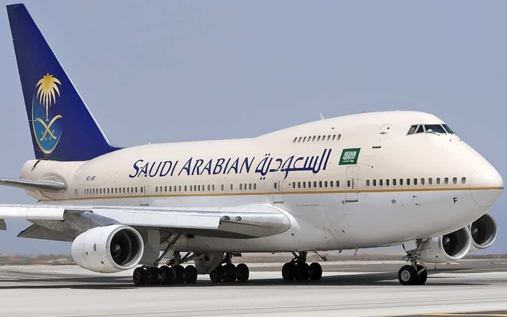 السعودية تعلق الرحلات الجوية الدولية لمدة أسبوعين 1 السعودية
