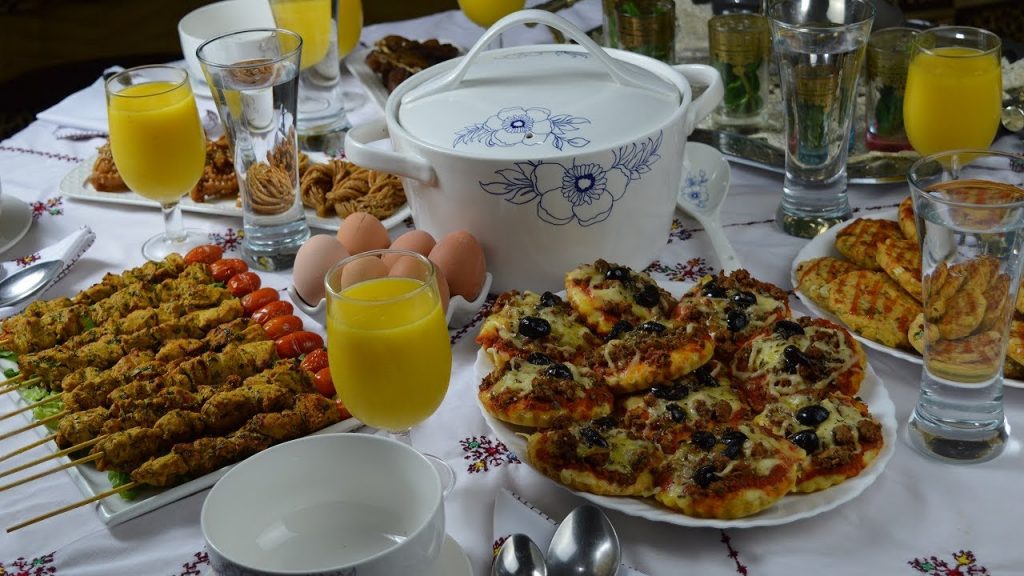 موعد سحور وإمساك وإفطار أول يوم رمضان 1 إفطار رمضان 1