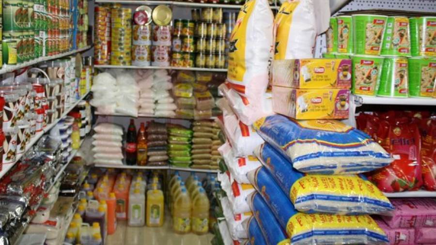 سلع غذائية وأساسية بأسعار مخفضة في 755 منفذًا بالشرقية 1 سلع غذائية