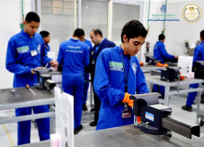 فتح باب التقديم في المدرسة التكنولوجية التابعة لوزارة الإنتاج الحربي 8 التقديم في المدرسة التكنولوجية التابعة لوزارة لإنتاج الحربي